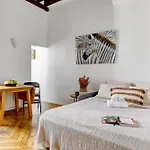 Palais Royal & Louvre - 1Br - Paris Vacation Rentals